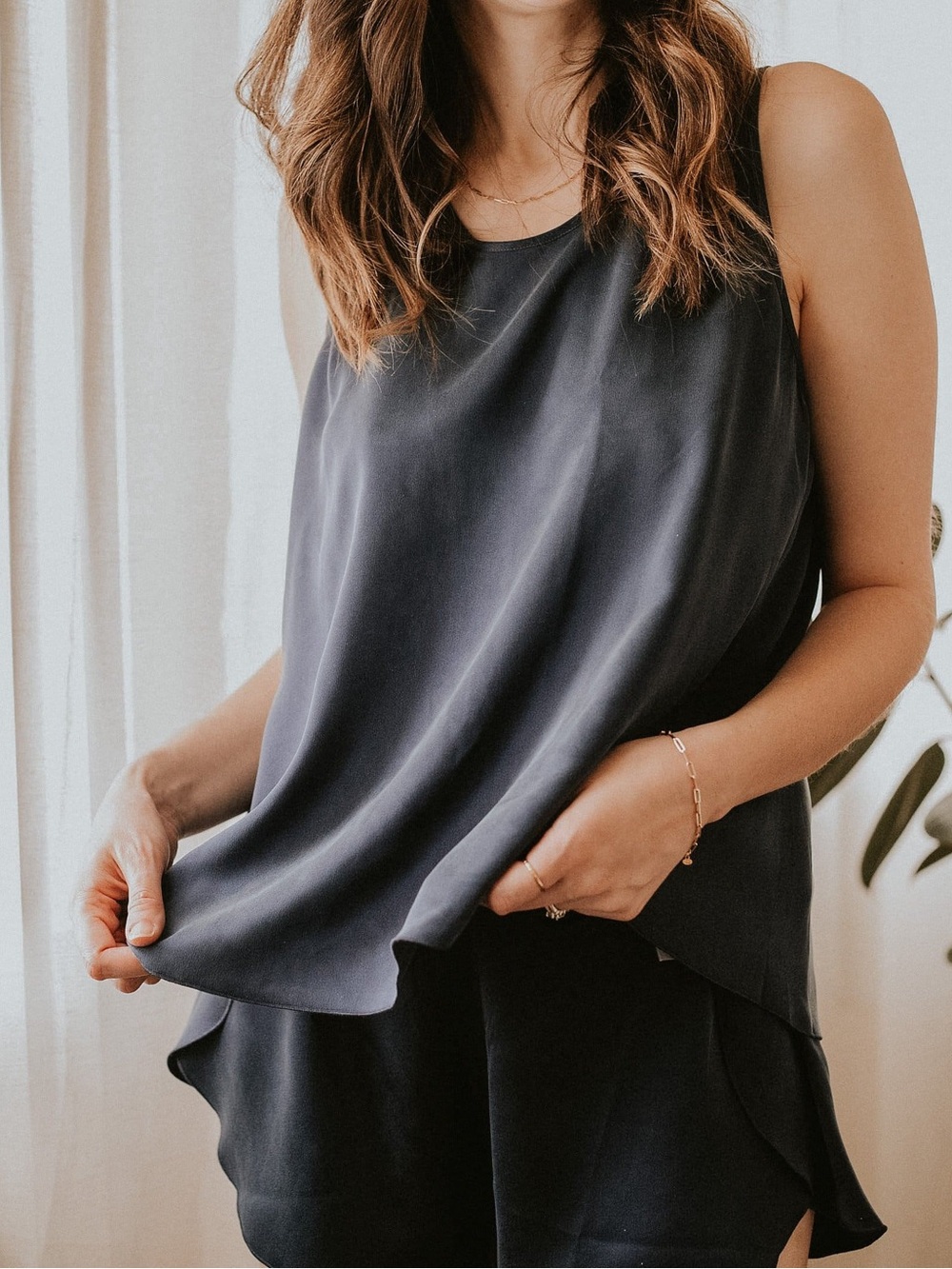 Lunya washable silk deep night good in bed Sleeveless pajama top